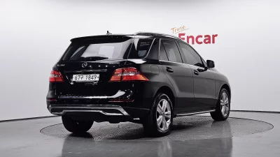 Mercedes-Benz M-class