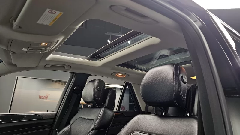 Mercedes-Benz M-class