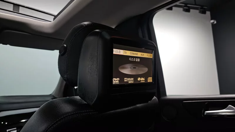 Mercedes-Benz M-class