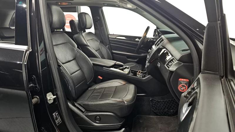 Mercedes-Benz M-class