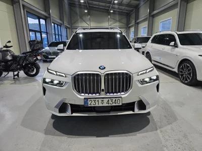 BMW X7