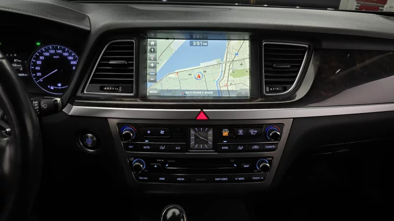 Hyundai Genesis