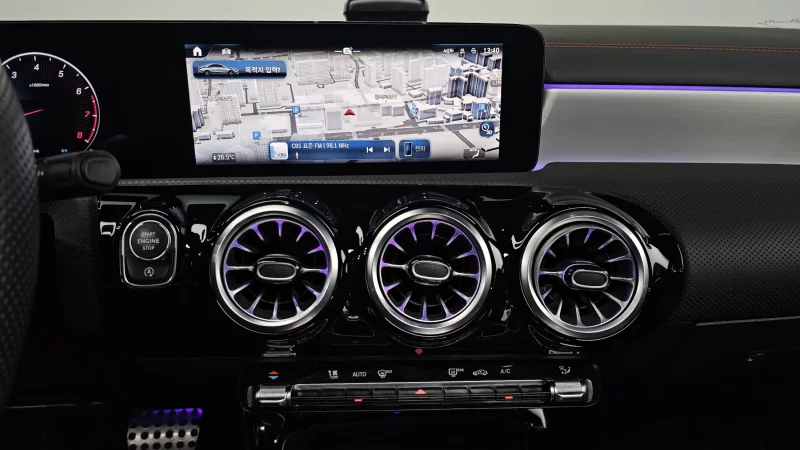 Mercedes-Benz CLA-Class