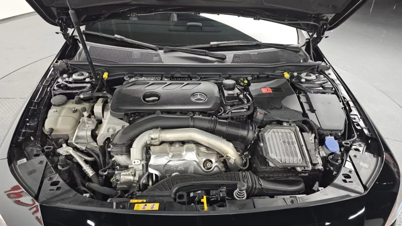 Mercedes-Benz CLA-Class