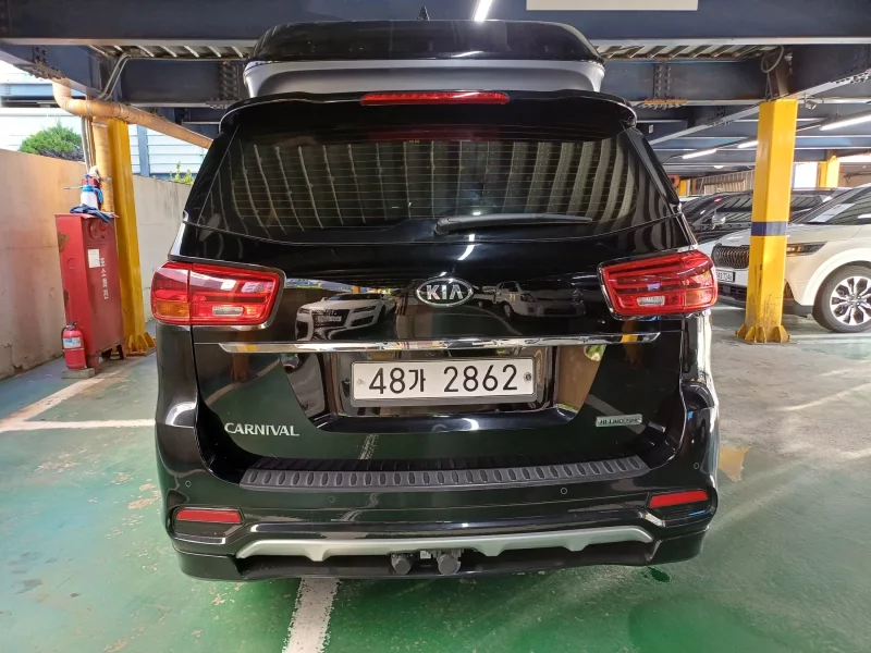Kia Carnival