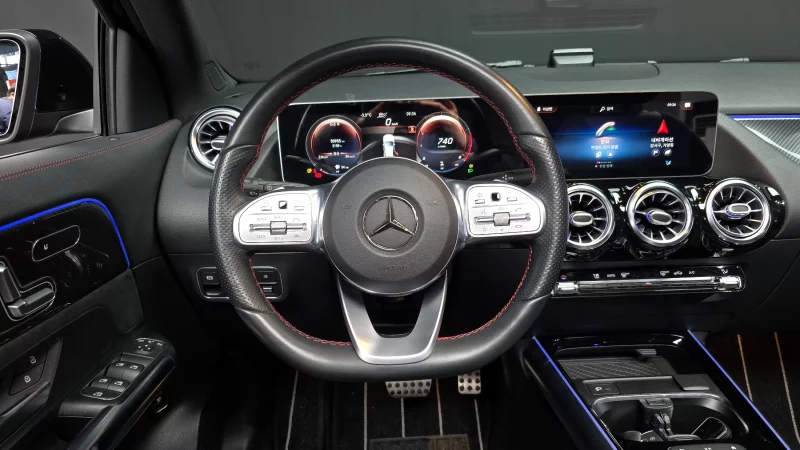 Mercedes-Benz GLA-Class