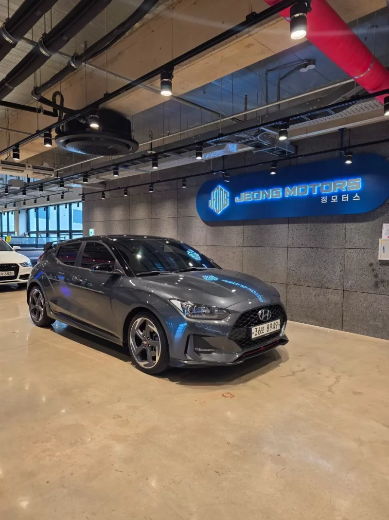 Hyundai Veloster