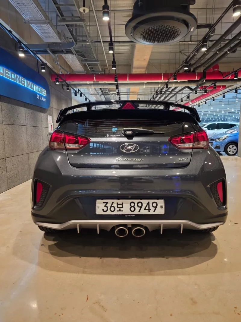 Hyundai Veloster