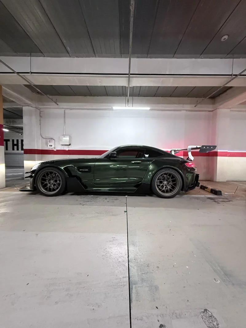 Mercedes-Benz AMG GT