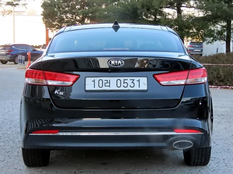 Kia K5