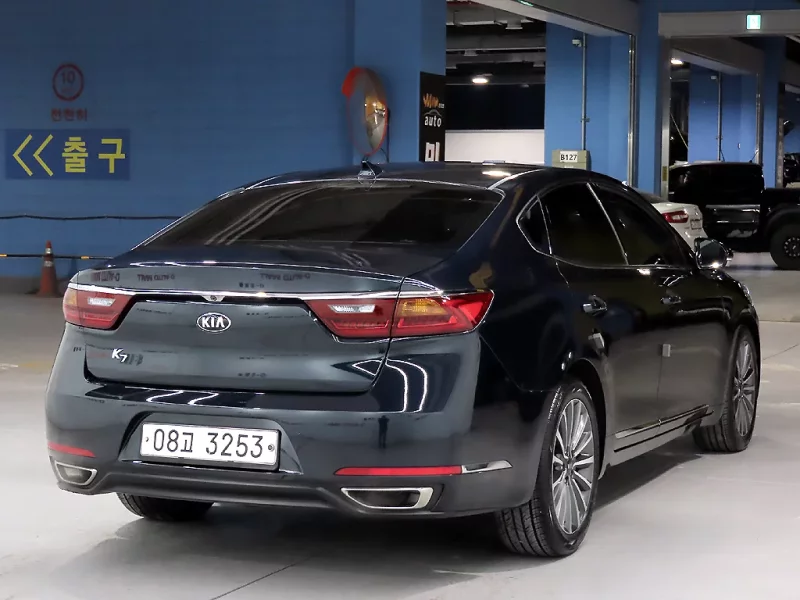 Kia K7