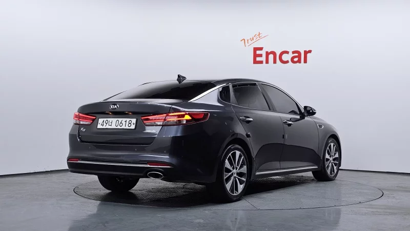 Kia K5