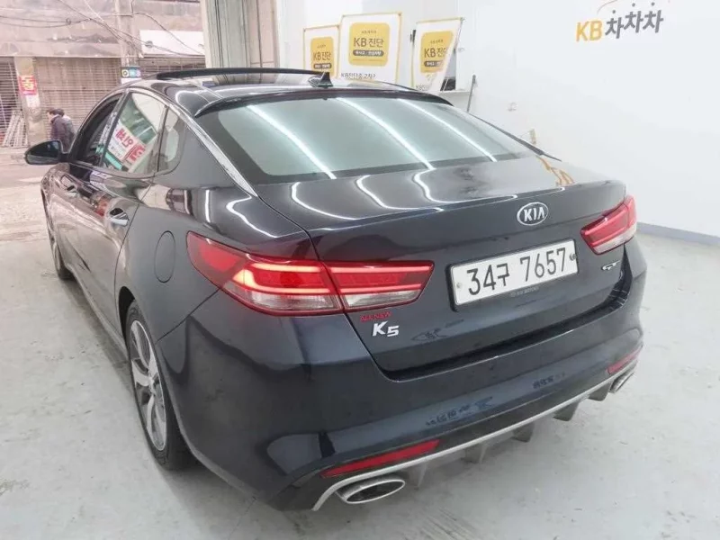 Kia K5