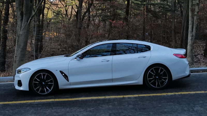 BMW 8-Series