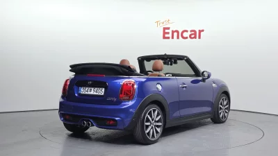 MINI Cooper Convertible