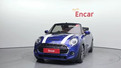 MINI Cooper Convertible