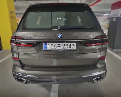 BMW X7