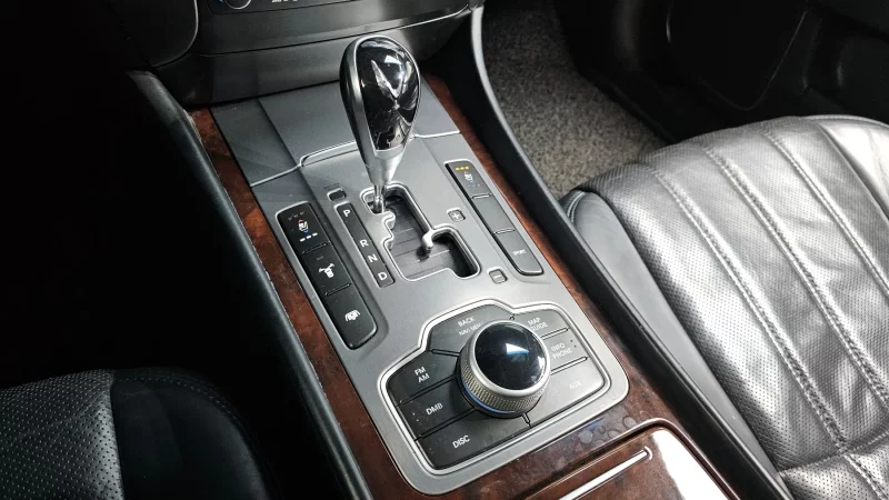 Hyundai Equus