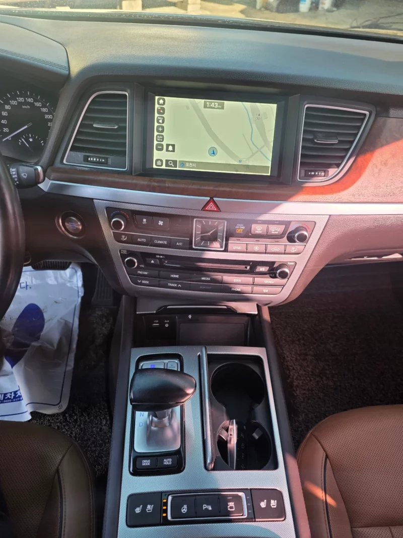Genesis G80