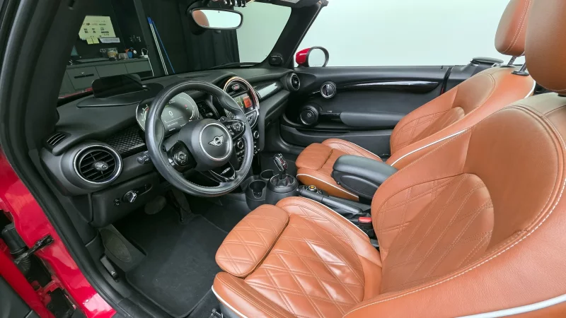 MINI Cooper Convertible