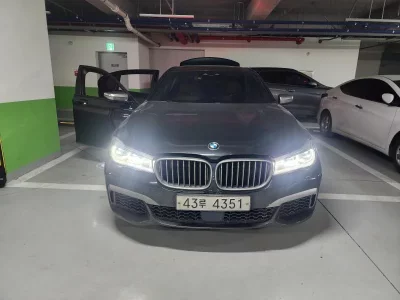 BMW 7-Series