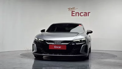 Audi E-TRON GT