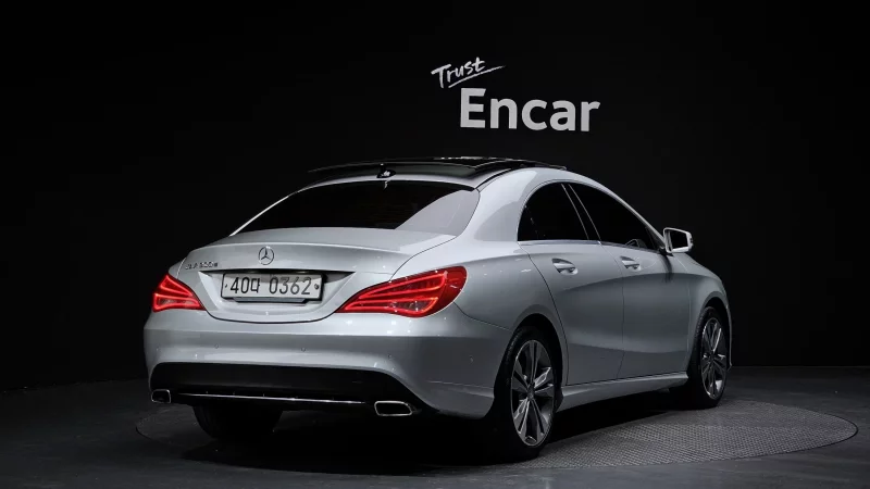 Mercedes-Benz CLA-Class