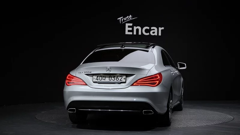 Mercedes-Benz CLA-Class