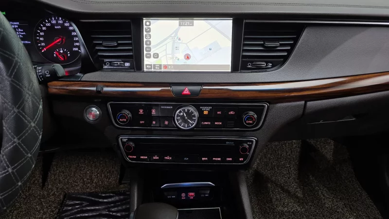 Kia K7
