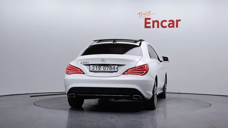 Mercedes-Benz CLA-Class