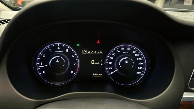 Hyundai Aslan