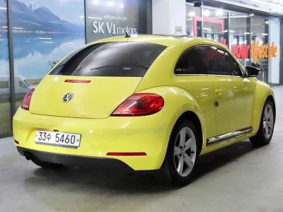 Volkswagen BEETLE