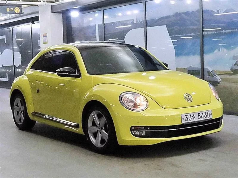 Volkswagen BEETLE