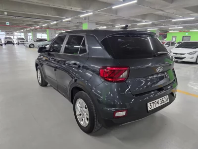 Hyundai Venue