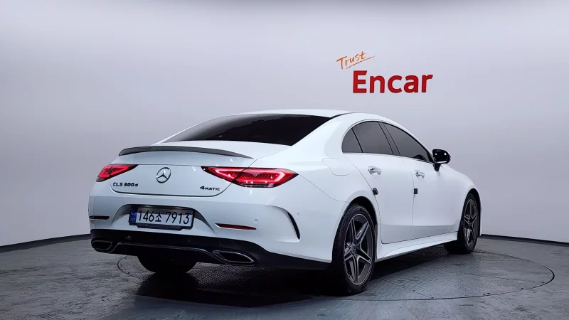 Mercedes-Benz CLS-Class
