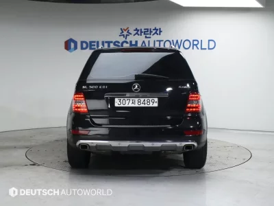 Mercedes-Benz M-class