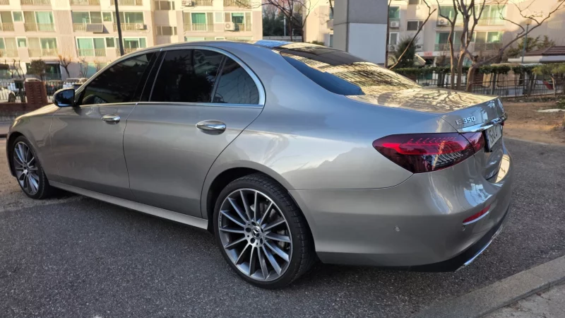 Mercedes-Benz E-Class