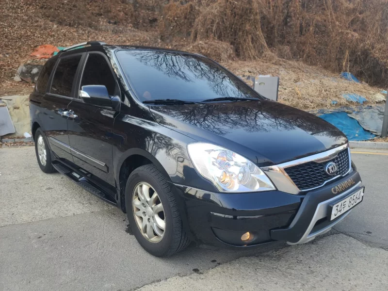 Kia Carnival