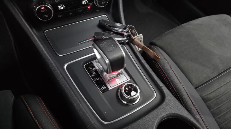 Mercedes-Benz GLA-Class