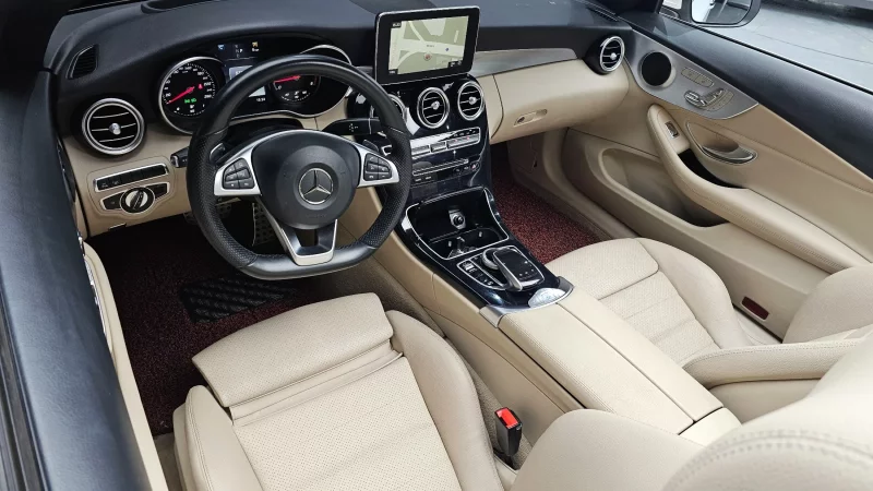 Mercedes-Benz C-Class