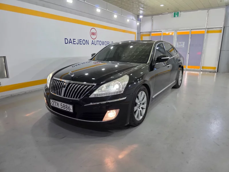 Hyundai Equus