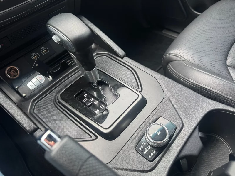 SsangYong Rexton Sports