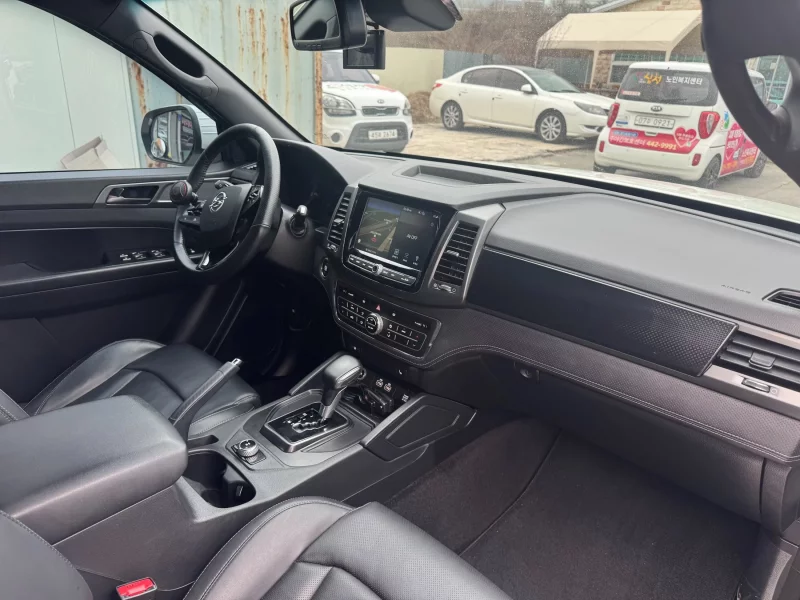 SsangYong Rexton Sports