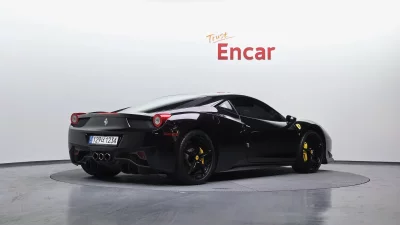 Ferrari 458
