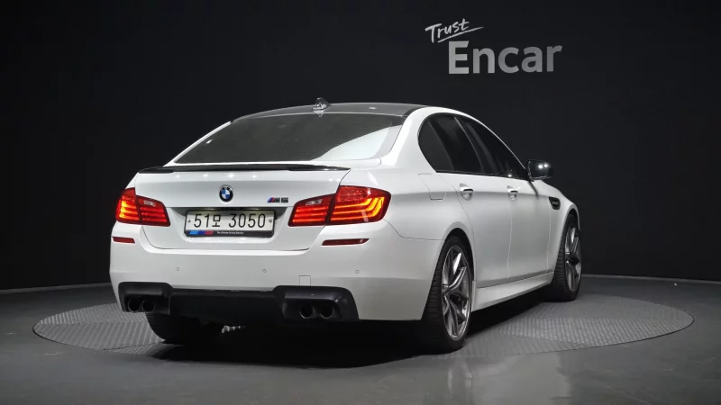 BMW M5
