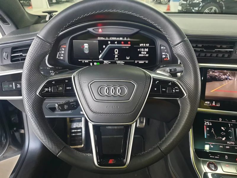Audi S7