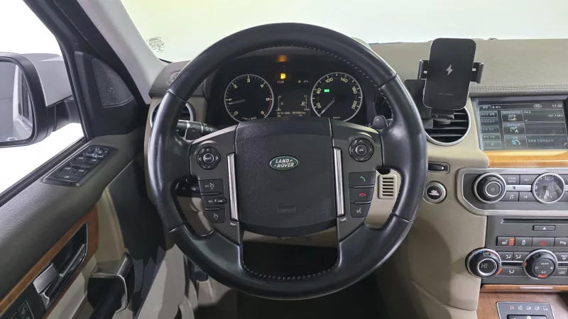 Land Rover DISCOVERY