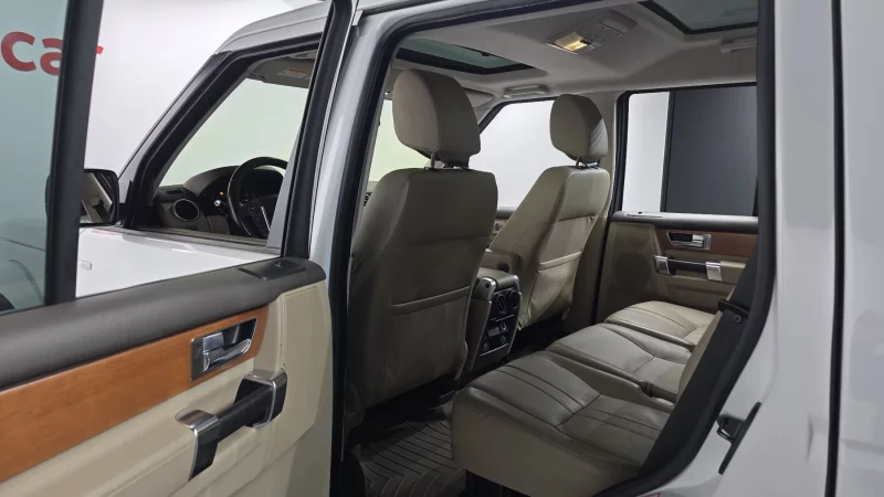 Land Rover DISCOVERY