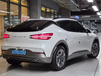 Genesis GV60