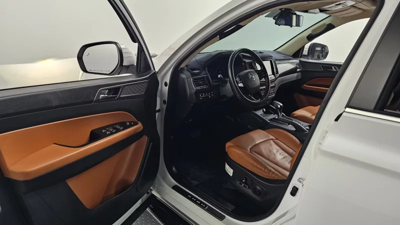 SsangYong Rexton Sports Khan